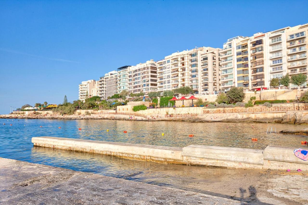 Vic- Seafront Apartment سليمة المظهر الخارجي الصورة