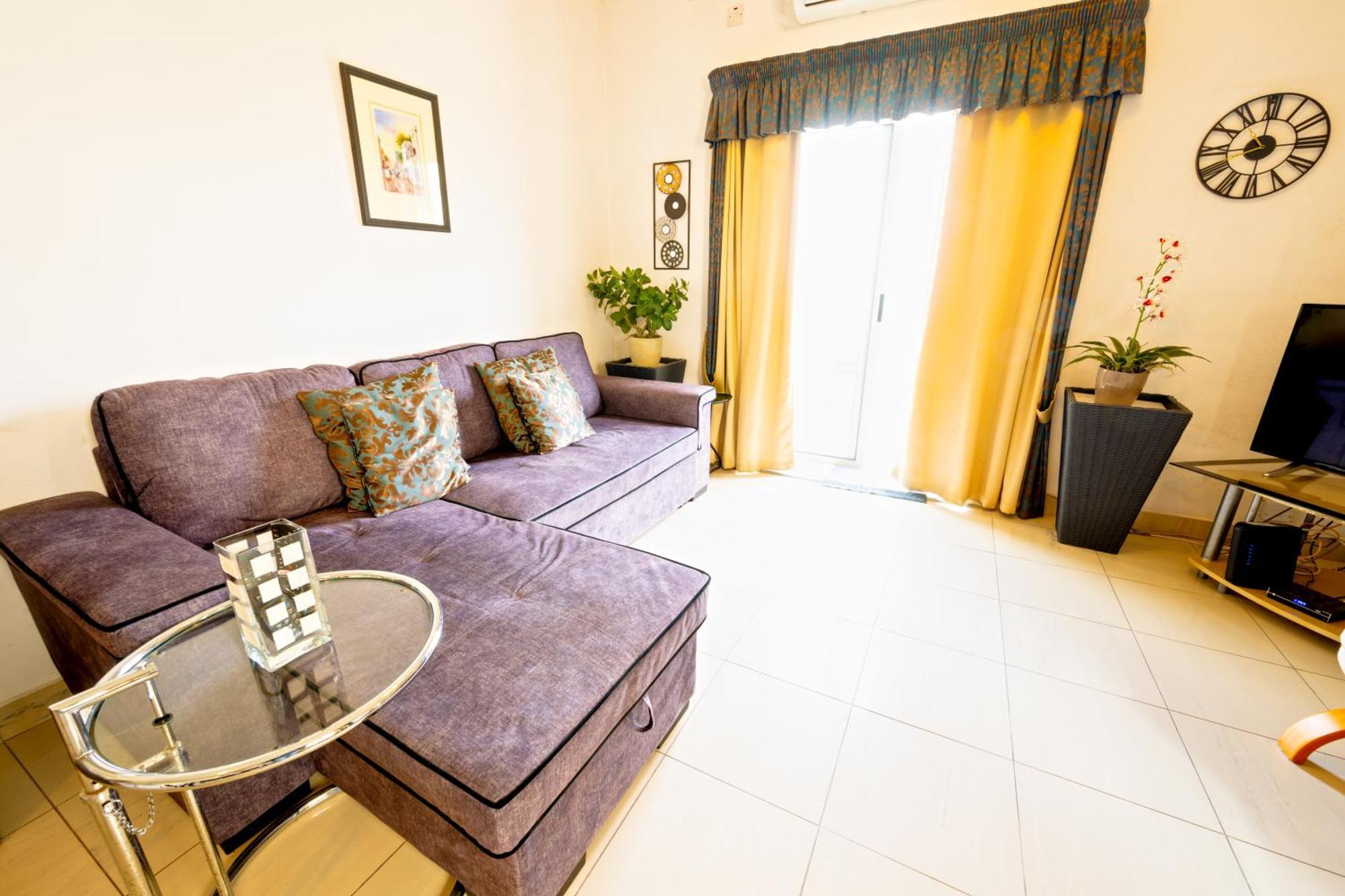 Vic- Seafront Apartment سليمة المظهر الخارجي الصورة